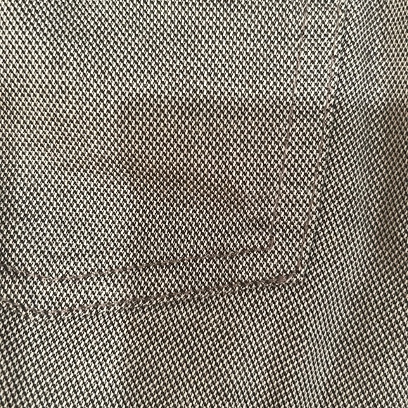 NWT! Mountain Khakis Women’s Island Short Relaxed Fit Low Rise Wren Size 4 - Picture 6 of 7